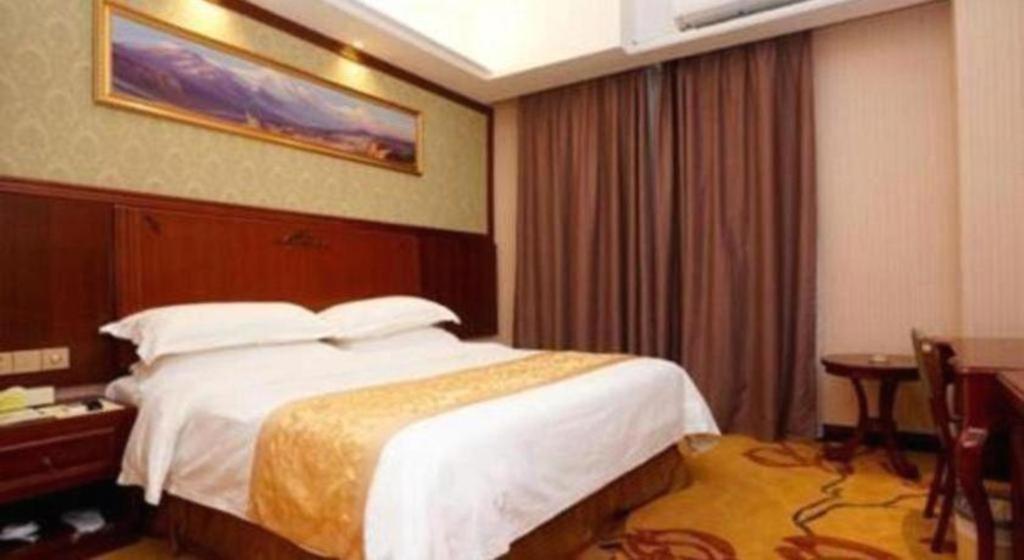 Vienna International Hotel Shanghai Pujiang Buitenkant foto