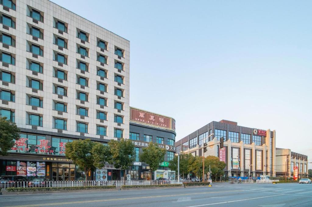 Vienna International Hotel Shanghai Pujiang Buitenkant foto