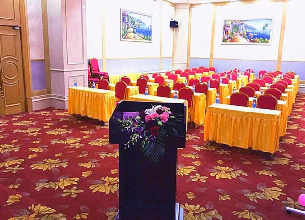 Vienna International Hotel Shanghai Pujiang Buitenkant foto