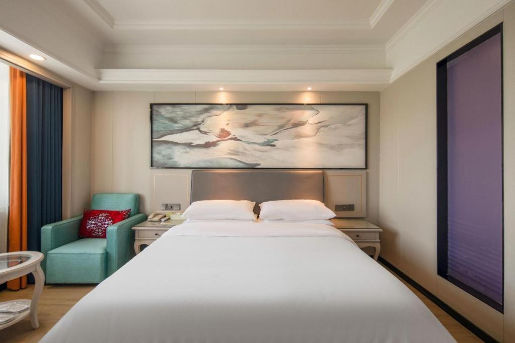 Vienna International Hotel Shanghai Pujiang Buitenkant foto
